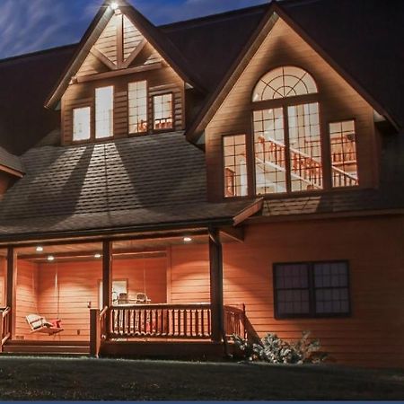 Second Wind Country Inn Ашленд Экстерьер фото